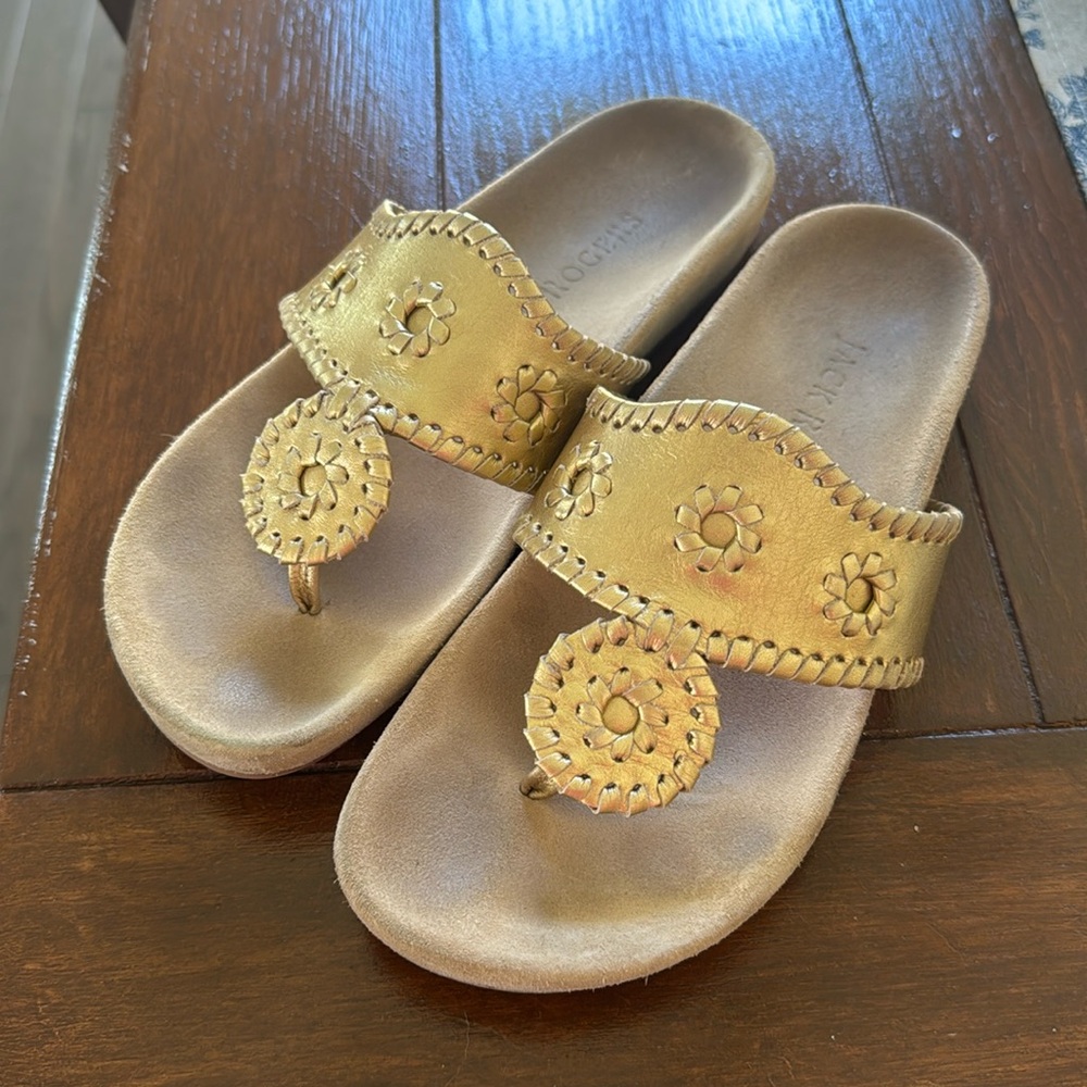 Gold comfort Jack Roger’s
